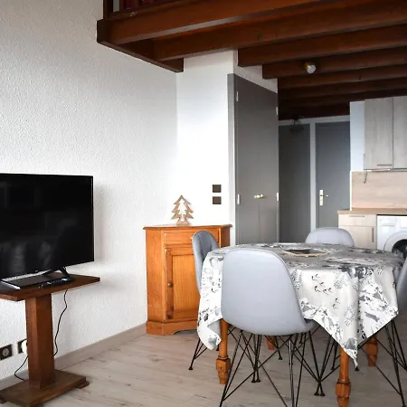 Lägenhet 3 Pieces Avec Mezzanine, Balcon Sud, Parking Et Cave - Centre Proche Commodites - Fr-1-580-92 *